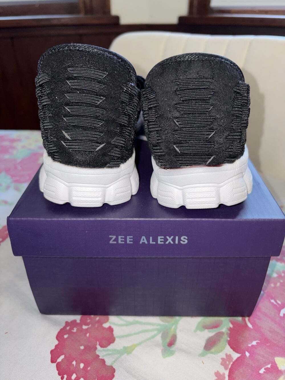 ZEE ALEXIS Women's Danielle Black Metallic/White Bottom Woven Sneaker - Picture 4 of 7